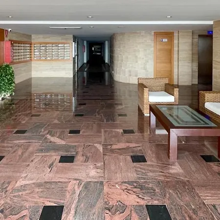 Gecko With Private Parking - 1 Minutes From The Oceanfront! פוארטו דה סנטיאגו