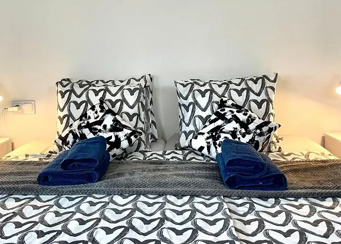 Gecko With Private Parking - 1 Minutes From The Oceanfront! * פוארטו דה סנטיאגו