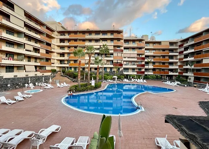 Gecko With Private Parking - 1 Minutes From The Oceanfront!