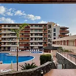 Gecko With Private Parking - 1 Minutes From The Oceanfront! *