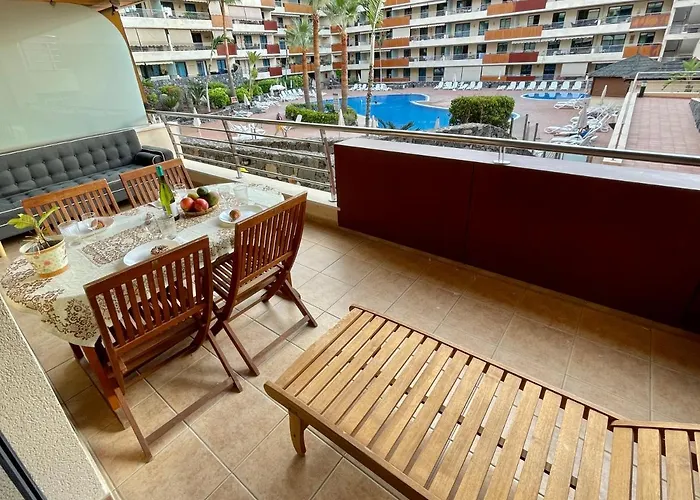 Lägenhet Gecko With Private Parking - 1 Minutes From The Oceanfront!