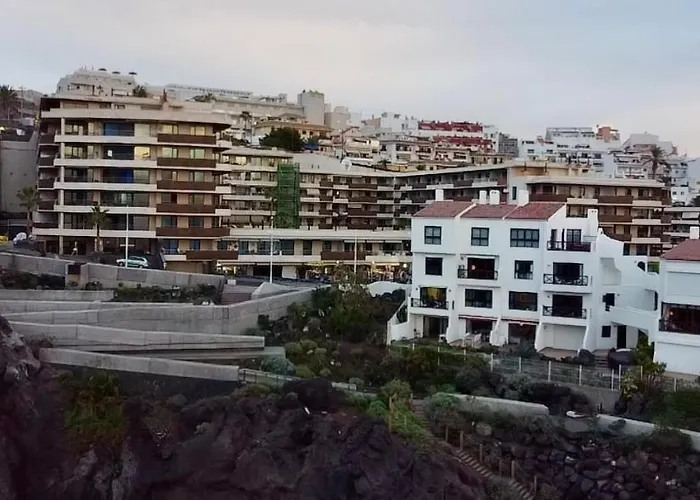 Gecko With Private Parking - 1 Minutes From The Oceanfront! * Puerto de Santiago (Tenerife)