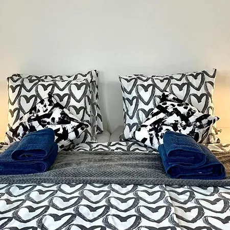 Gecko With Private Parking - 1 Minutes From The Oceanfront! * Puerto de Santiago (Tenerife)